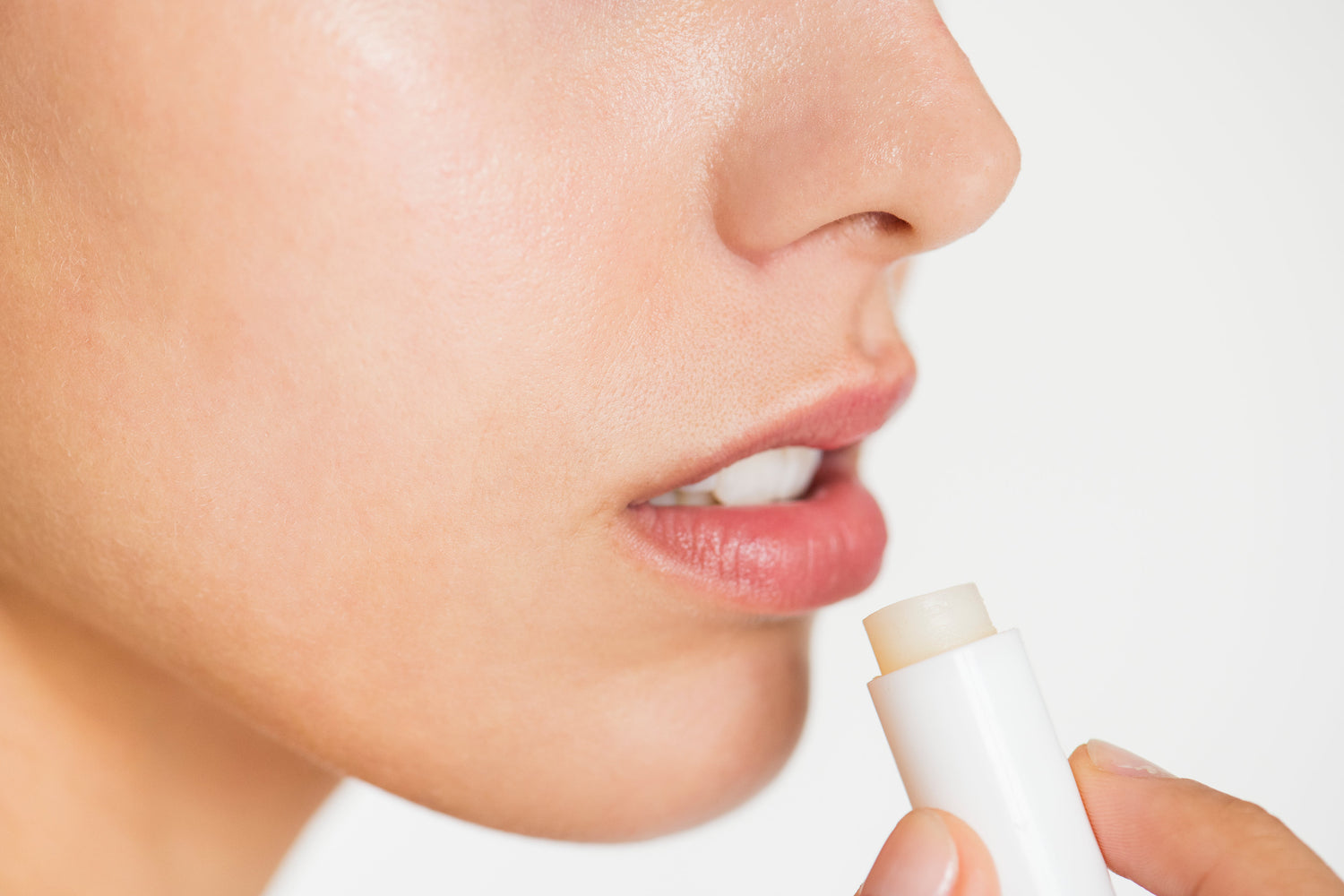 balsamo labial con color
