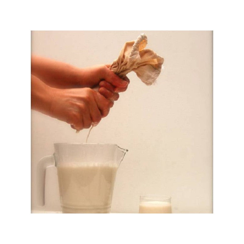 Bolsa para hacer Leche Vegetal y Germinados, vista en uso leche